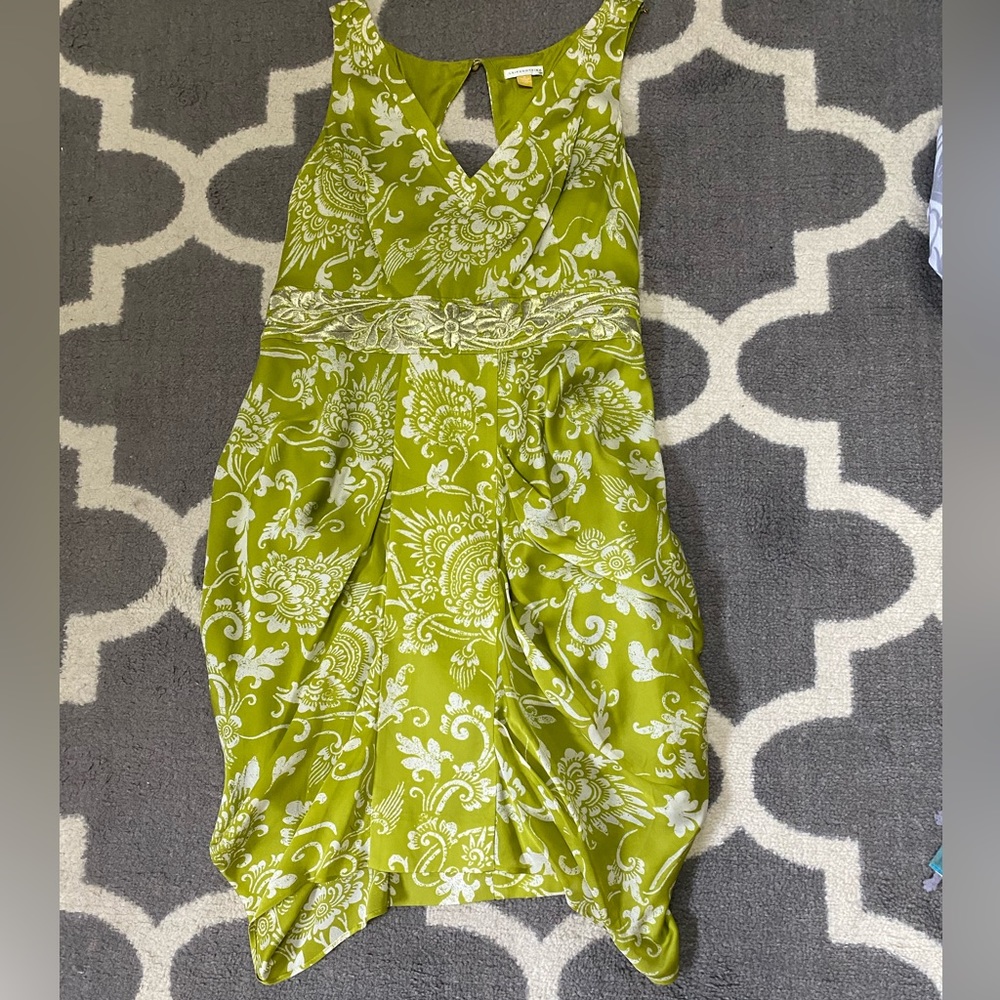 Leifsdottir Green and White Floral Midi Dress